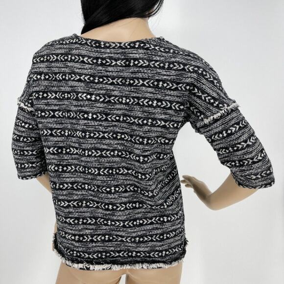 Jacqueline de Yong Black and White Chevron Pattern Eyelash Trim Top GUC- size XS - Picture 2 of 10